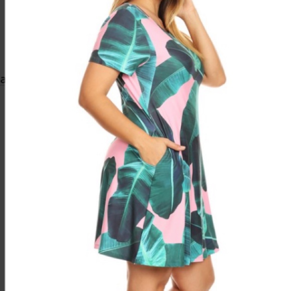 NWT palm leaf print fit & flare dress